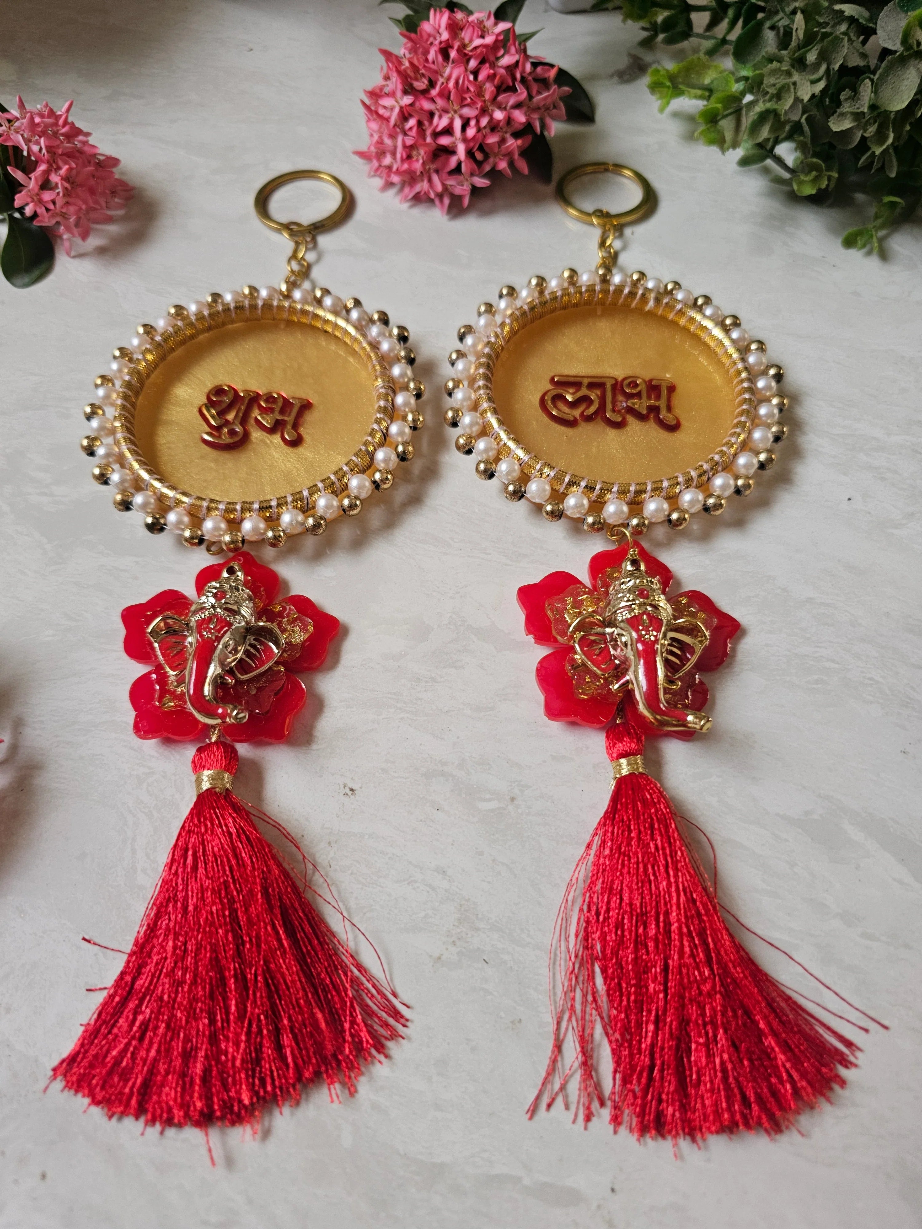 Shubh Labh Hanging
